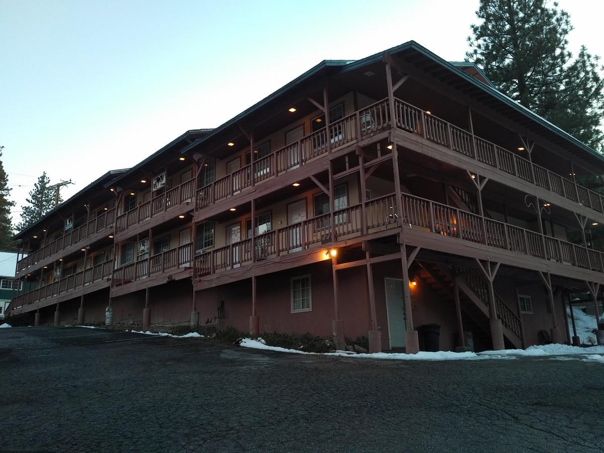 Deep Creek Motel Running Springs Buitenkant foto