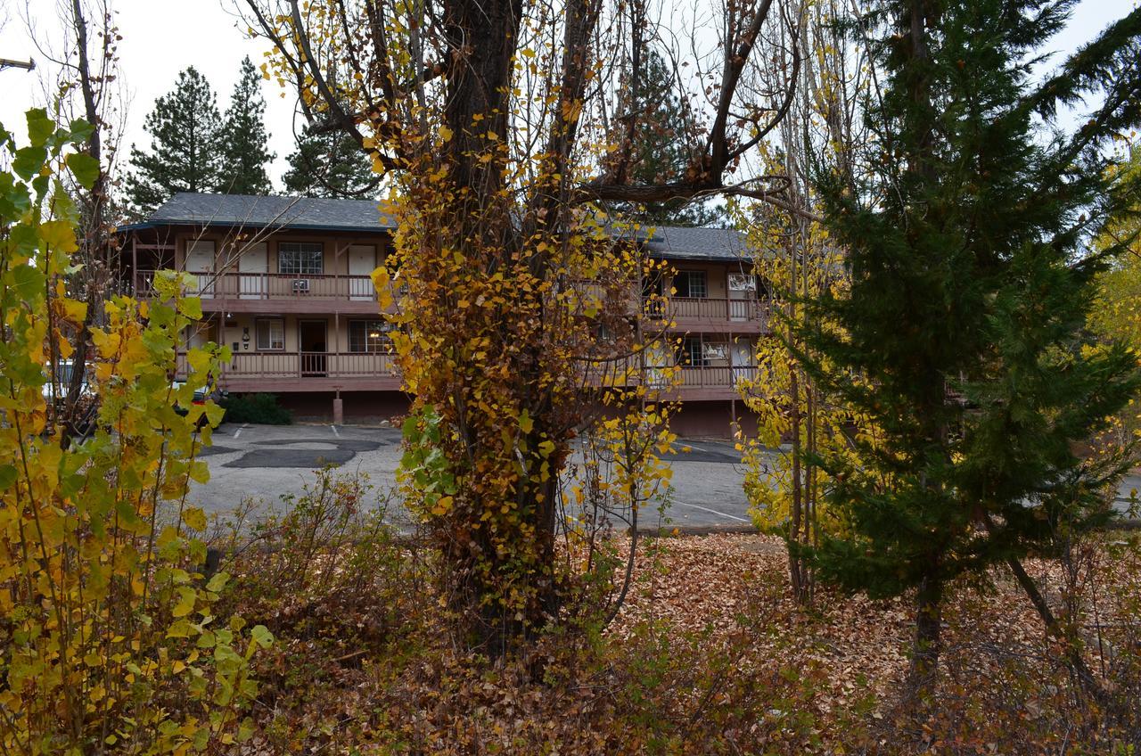 Deep Creek Motel Running Springs Buitenkant foto