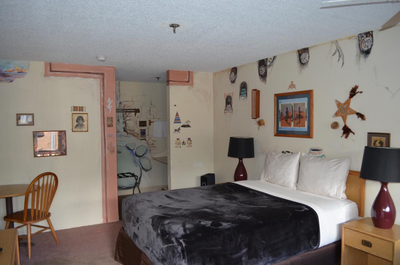 Deep Creek Motel Running Springs Buitenkant foto