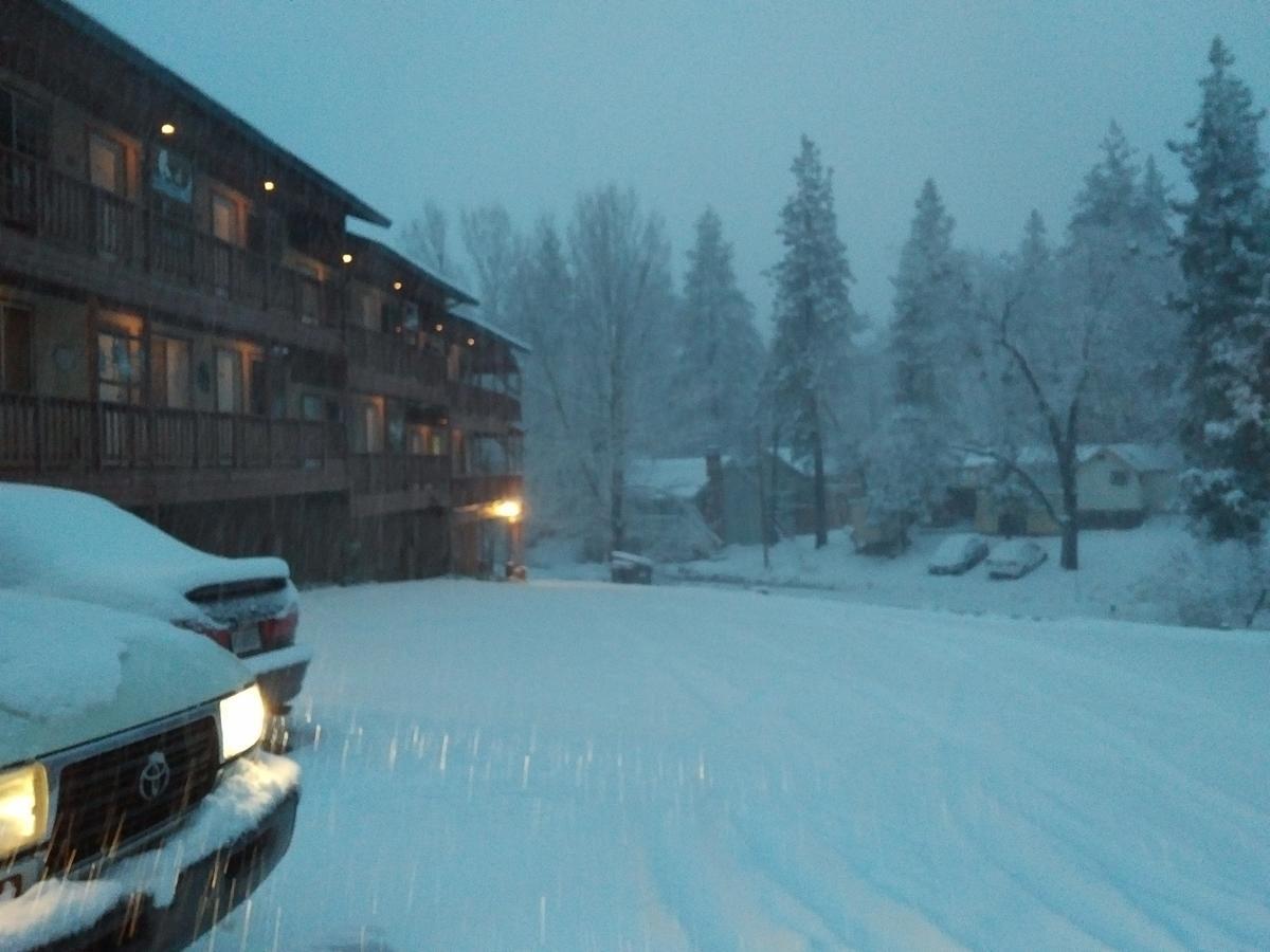 Deep Creek Motel Running Springs Buitenkant foto